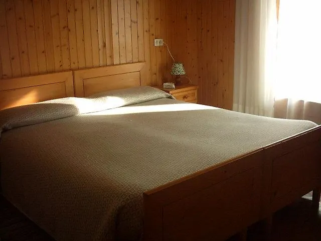 Albergo - B&B Alpina Premadio Italy